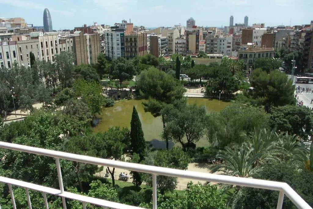 Amazing Views Of Sagrada Familia Apartment Barcelona